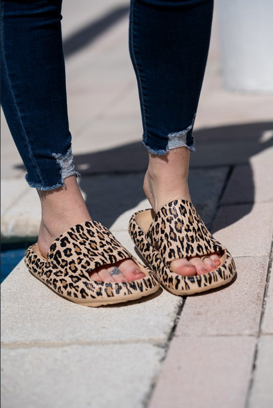 Brown Leopard Insanely Comfy Slides